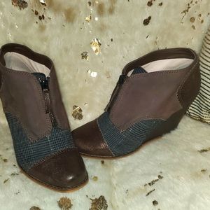 Plenty by Tracy Reese wedge booties